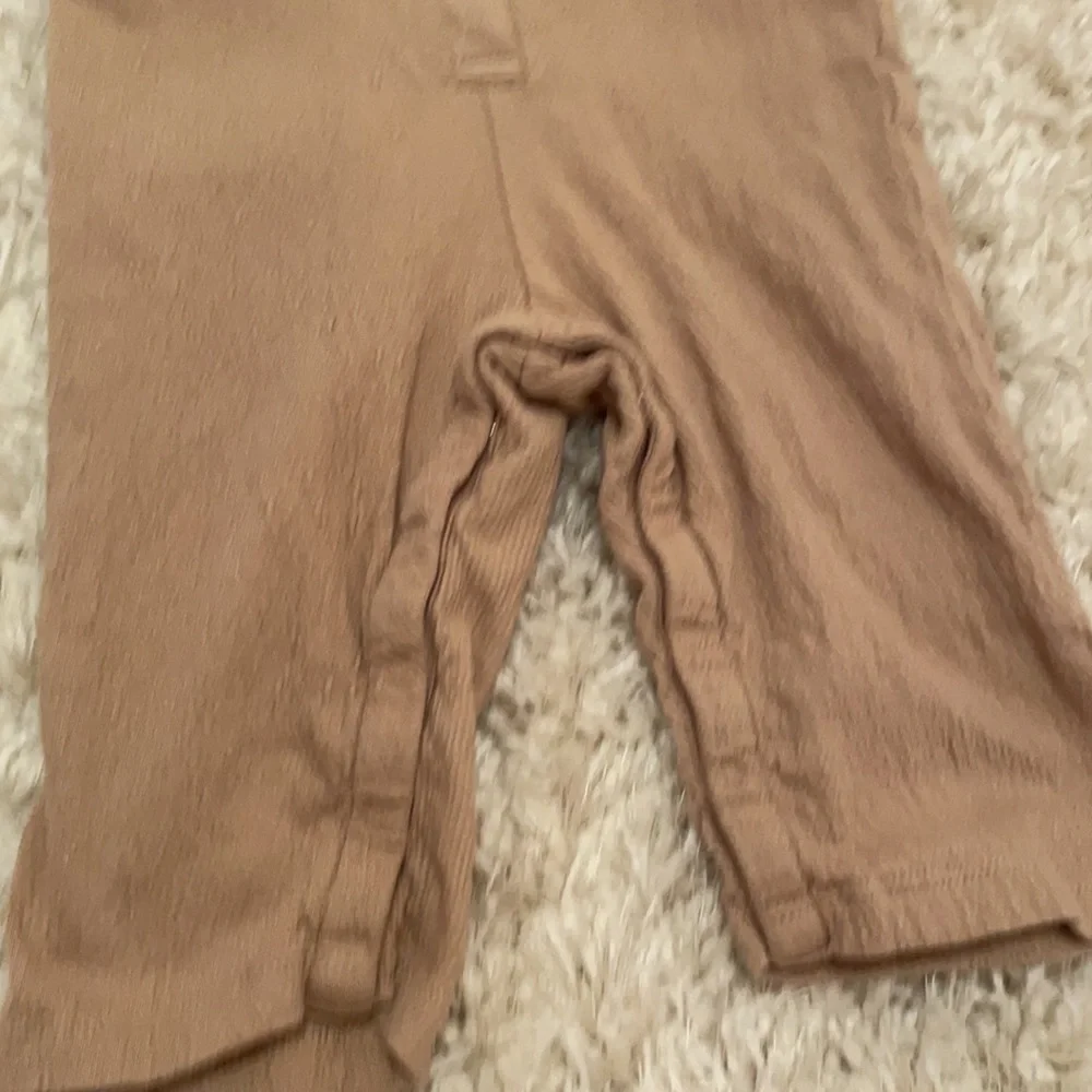 Boho Chic Jessica Simpson Coco Brown Eyelet Romper! Worn one time!